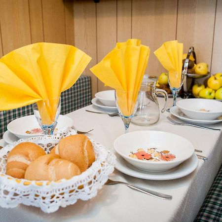 Villaggio Turistico Camping Cervino Antey-Saint-André Екстериор снимка