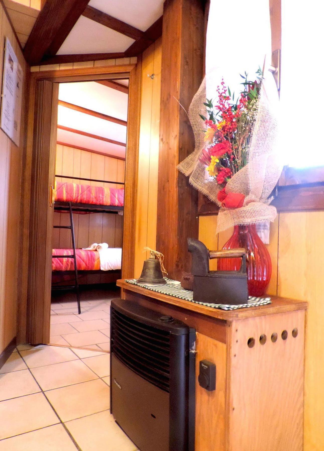 Villaggio Turistico Camping Cervino Antey-Saint-André Екстериор снимка