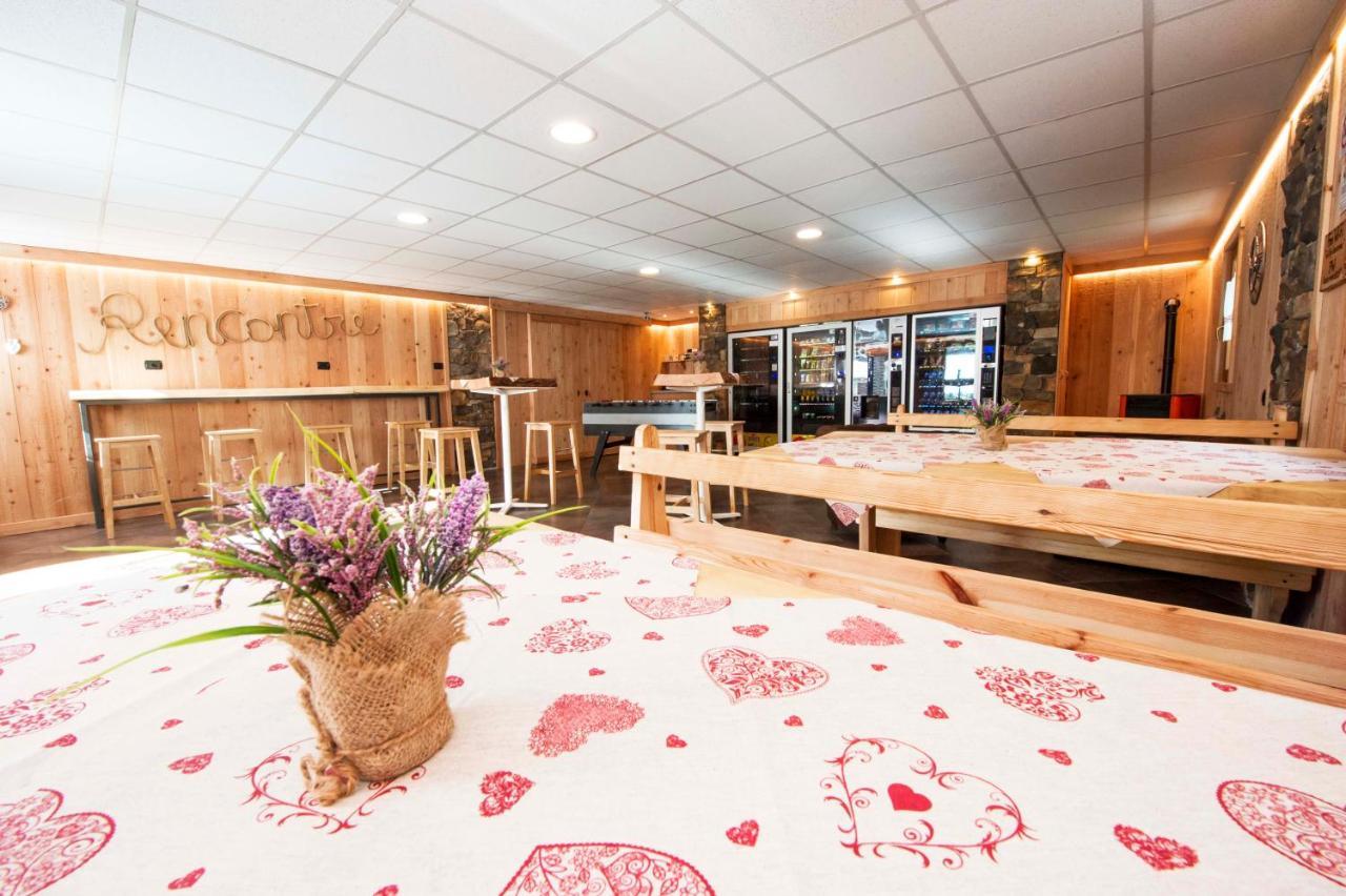 Villaggio Turistico Camping Cervino Antey-Saint-André Екстериор снимка